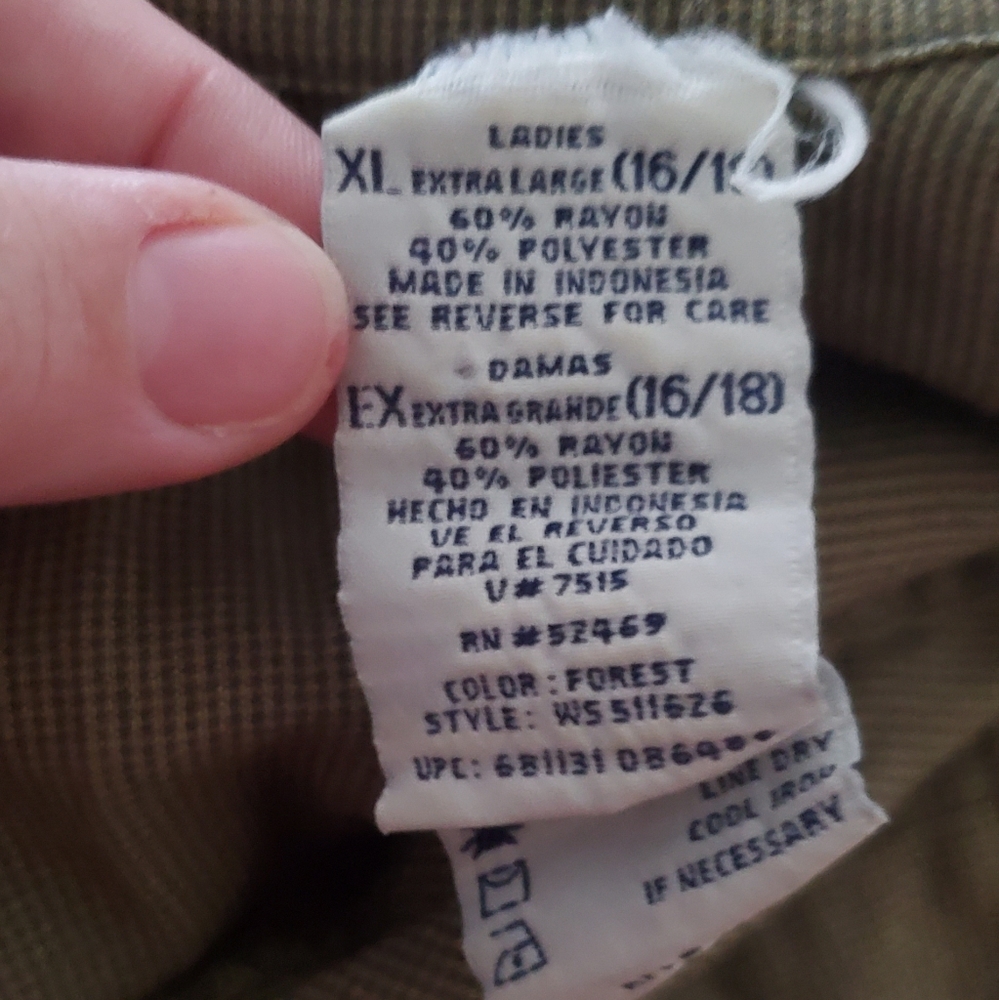 White Stag green gingham button up top XL 16 18 - Picture 9 of 9